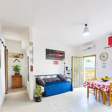 La Casa Di Angela Apartment