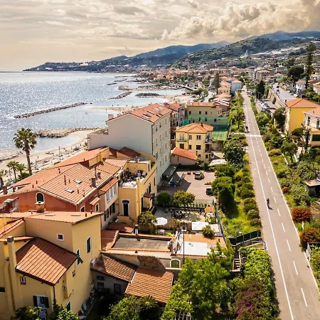 La Casa Di Angela Santo Stefano al Mare