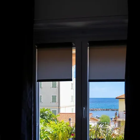 La Casa Di Angela Santo Stefano al Mare