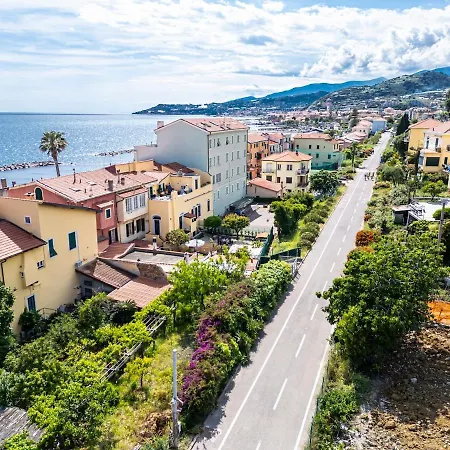 La Casa Di Angela Lägenhet Santo Stefano al Mare