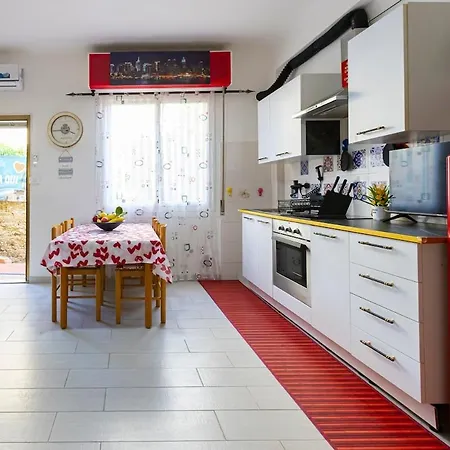 La Casa Di Angela Lägenhet Santo Stefano al Mare